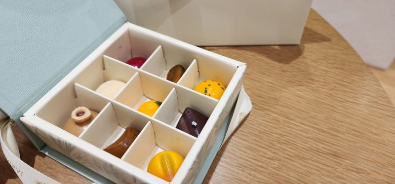 아틀리에 고객님들의 선물